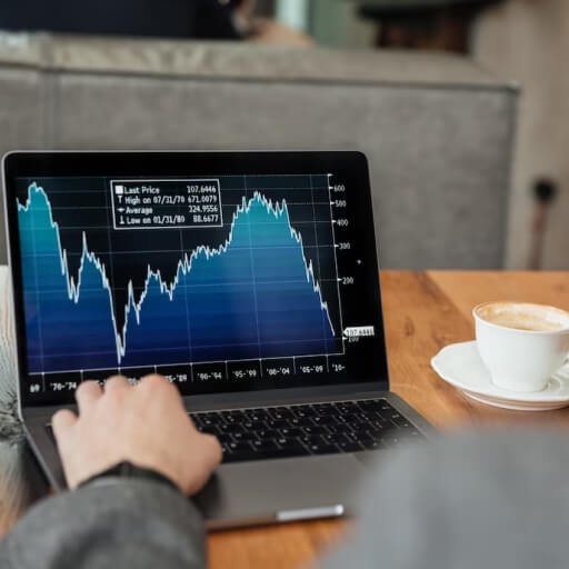 عملات بسكويت الشوكولاتة بالزبدة اليومية